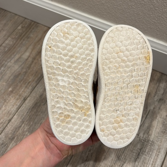 Adidas Grand Court White Gold Shoes Toddler Size 6 Toddler - Picture 5 of 6